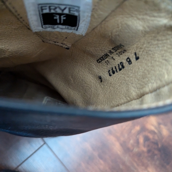 Frye distressed engineer boots - Picture 3 of 4